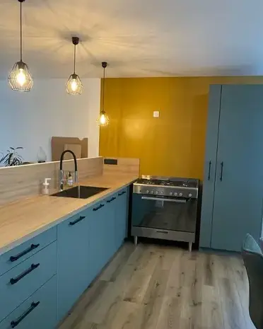 poseur de cuisine à Fougères - image 2